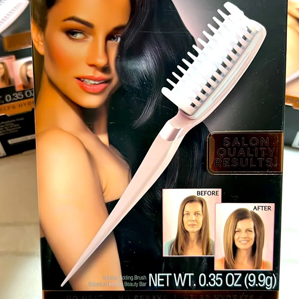 Stunning Volume Styler for amazing volume that lasts all day long